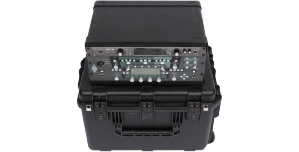 4U iSeries Injection Molded Guitar FX Fly Rack